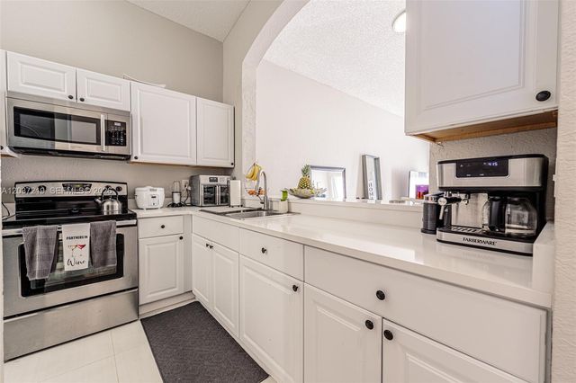 10297 SW 162nd Court, Miami, FL 33196