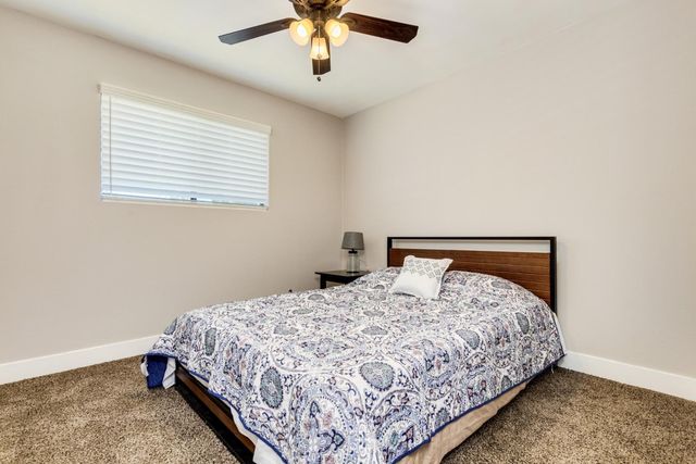 16 W Geneva Drive, Tempe, AZ 85282