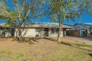 2231 N 28TH Street, Phoenix, AZ 85008