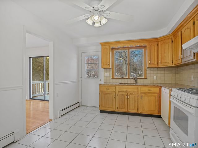 158 Mayfair Road, Fairfield, CT 06824