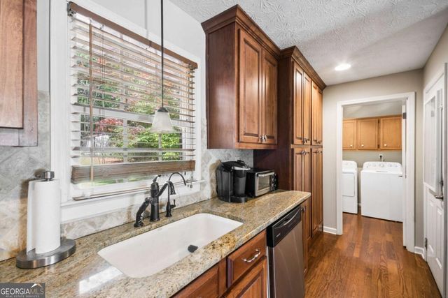240 Gilbert Road, Fayetteville, GA 30214