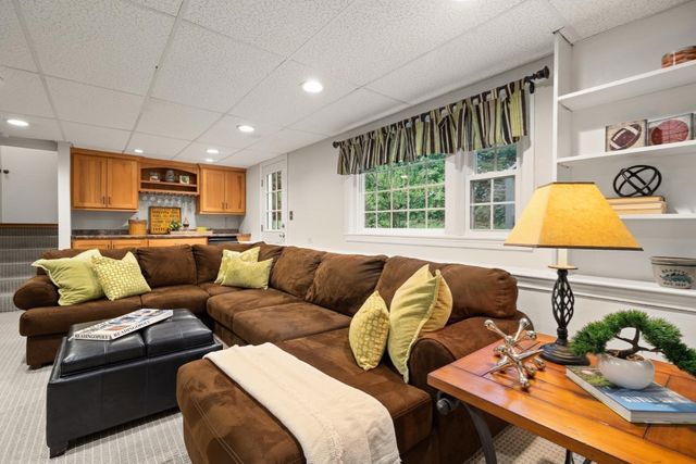 70 Longview Road, Reading, MA 01867