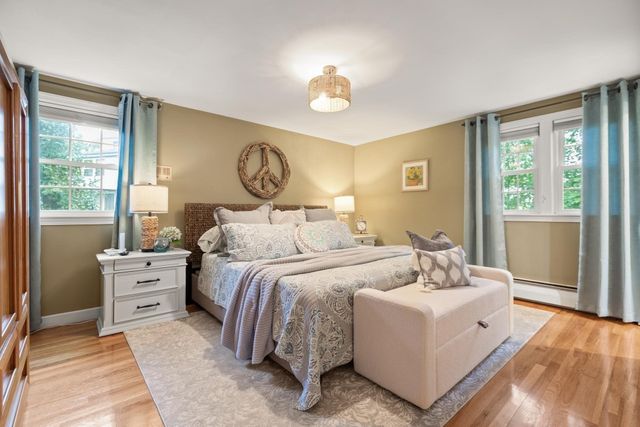 70 Longview Road, Reading, MA 01867