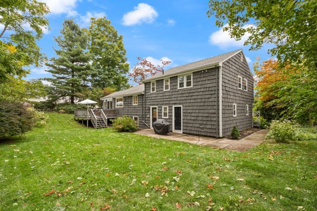70 Longview Road, Reading, MA 01867
