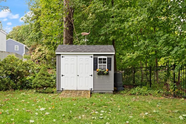 70 Longview Road, Reading, MA 01867