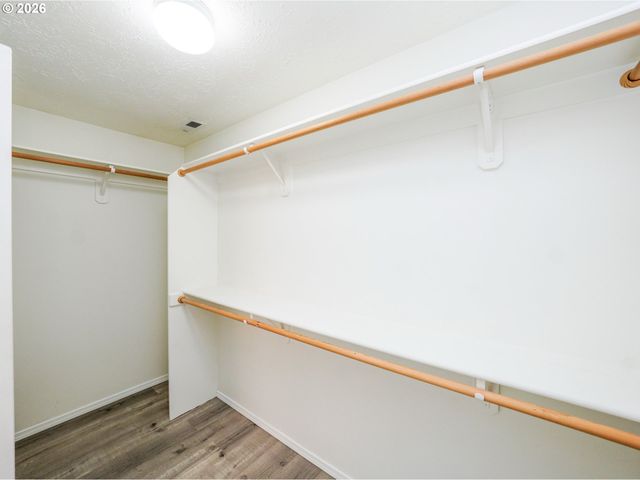 692 Burgundy Ave Ne, Keizer, OR 97303