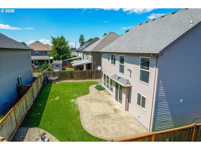 692 Burgundy Ave Ne, Keizer, OR 97303