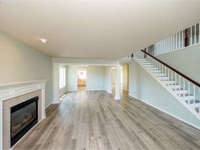 692 Burgundy Ave Ne, Keizer, OR 97303