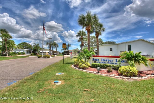 7622 Great Bear Lake Drive 30, Micco, FL 32976