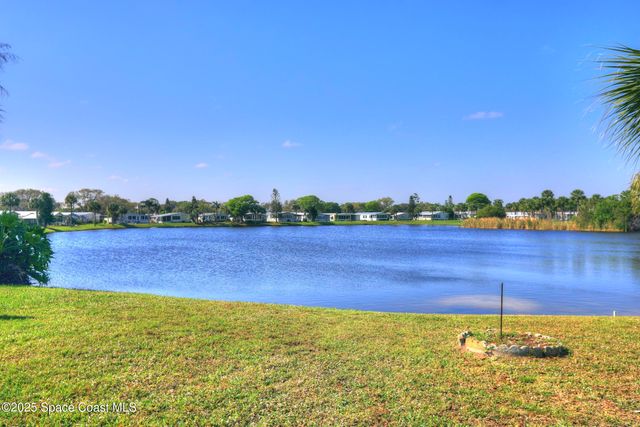 7622 Great Bear Lake Drive 30, Micco, FL 32976