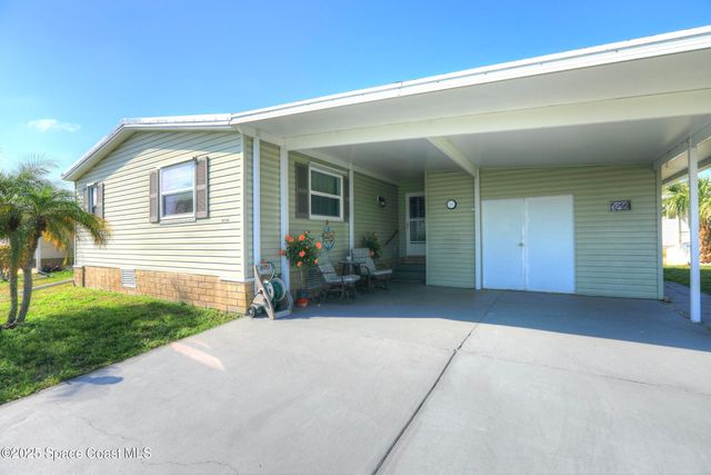 7622 Great Bear Lake Drive 30, Micco, FL 32976