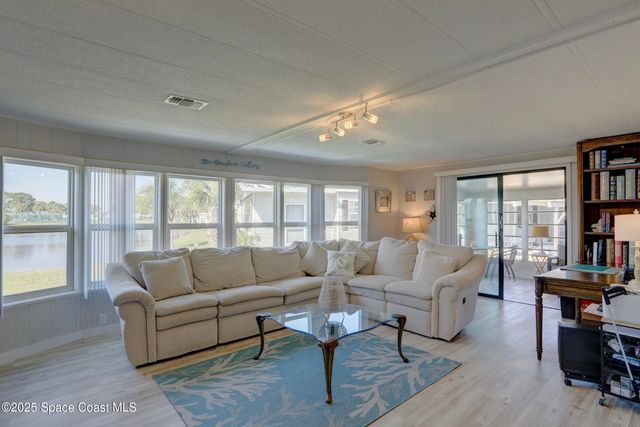 7622 Great Bear Lake Drive 30, Micco, FL 32976