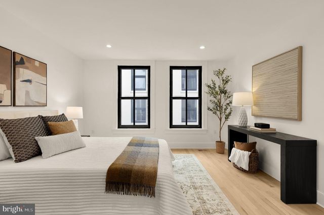 1249 4TH ST NW, Washington, DC 20001