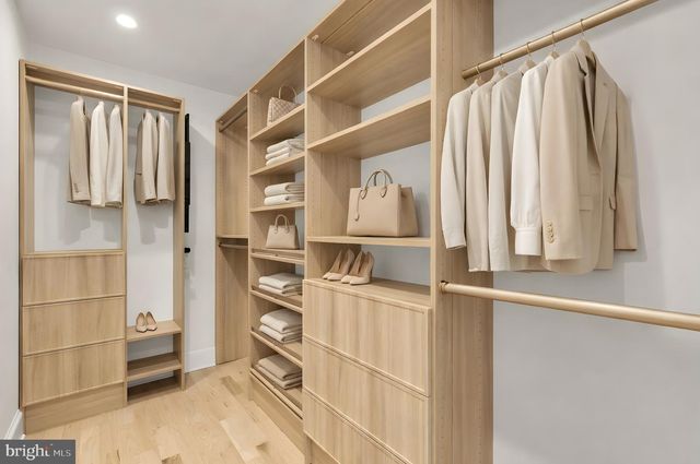 1249 4TH ST NW, Washington, DC 20001