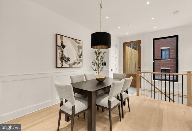 1249 4TH ST NW, Washington, DC 20001