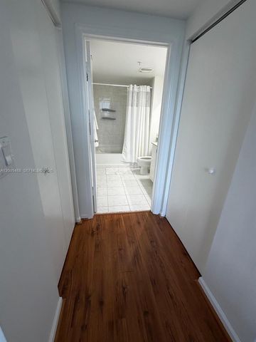 18800 NE 29th Ave 302, Aventura, FL 33180