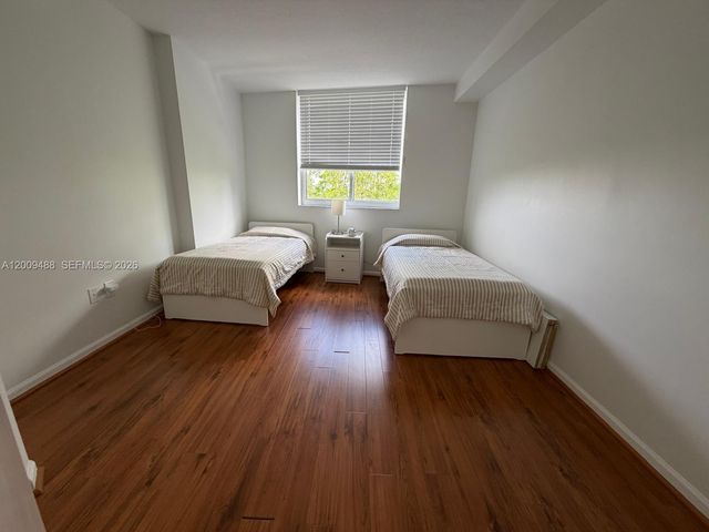 18800 NE 29th Ave 302, Aventura, FL 33180