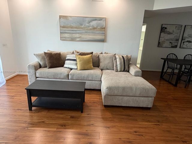 18800 NE 29th Ave 302, Aventura, FL 33180