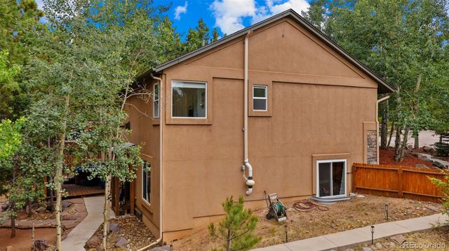 1520 Crestview Way, Woodland Park, CO 80863