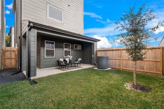 4710 Moving Meadows Drive, Houston, TX 77018