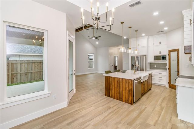 113 Palace Avenue, San Benito, TX 78586