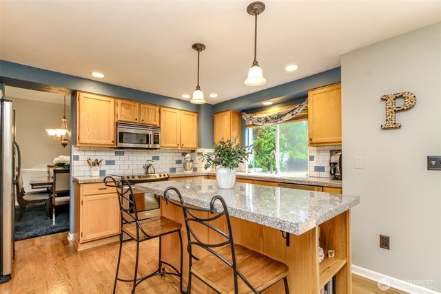 7793 Broadstone Place SW, Port Orchard, WA 98367