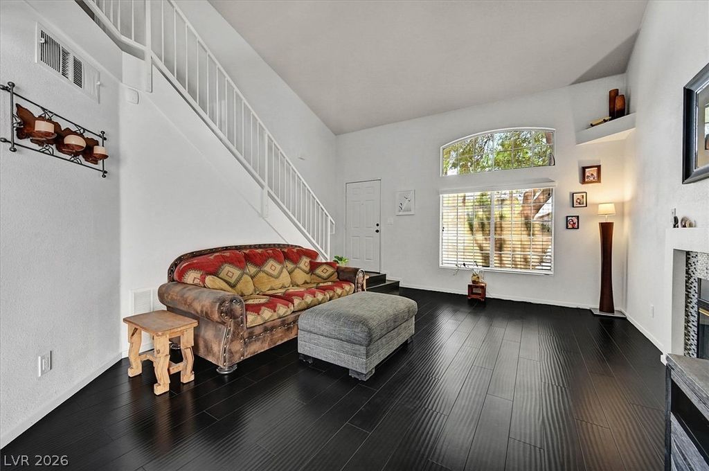 7950 Rosellen Avenue, Las Vegas, NV 89147 — photo 2