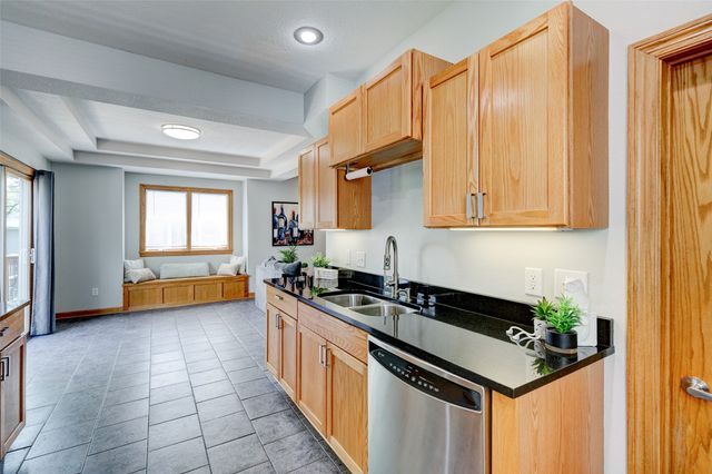 661 34th Street, Des Moines, IA 50312