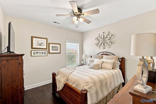 12 Nutcracker Lane SW, Huntsville, AL 35824
