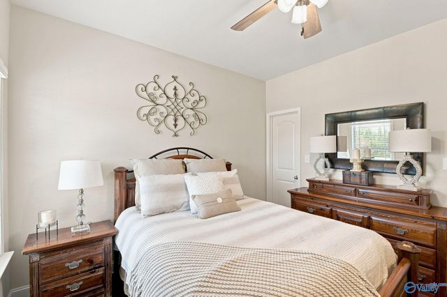 12 Nutcracker Lane SW, Huntsville, AL 35824