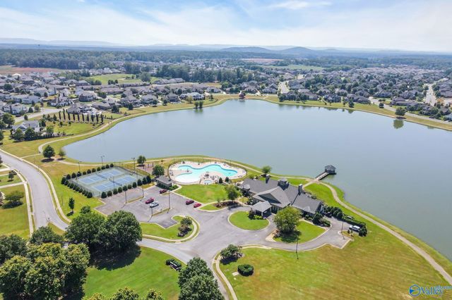 12 Nutcracker Lane SW, Huntsville, AL 35824