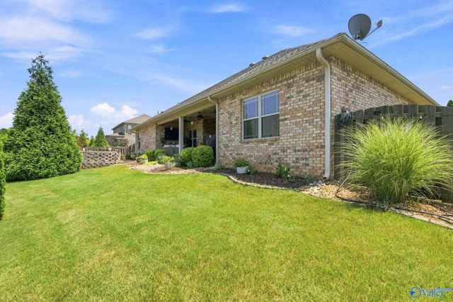 12 Nutcracker Lane SW, Huntsville, AL 35824