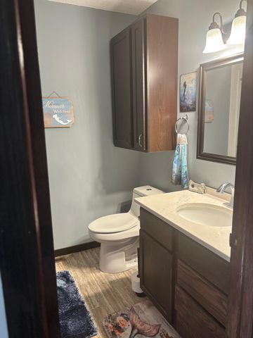 3857 Conroy Trail, Inver Grove Heights, MN 55076