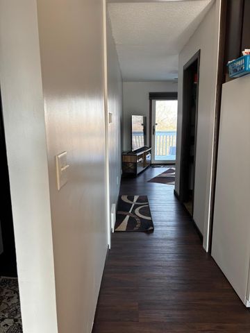 3857 Conroy Trail, Inver Grove Heights, MN 55076