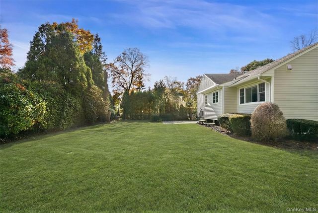 15 Elm Hill Drive, Rye Brook, NY 10573