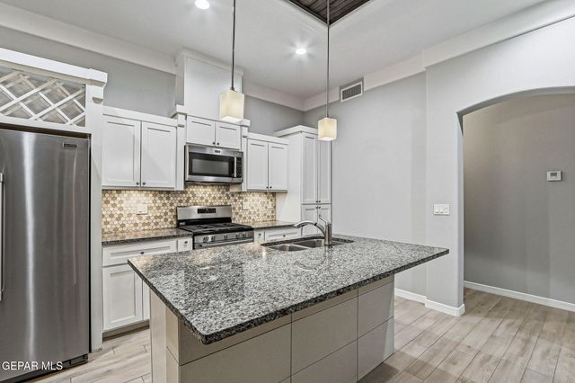 932 PENRITH Street, El Paso, TX 79928