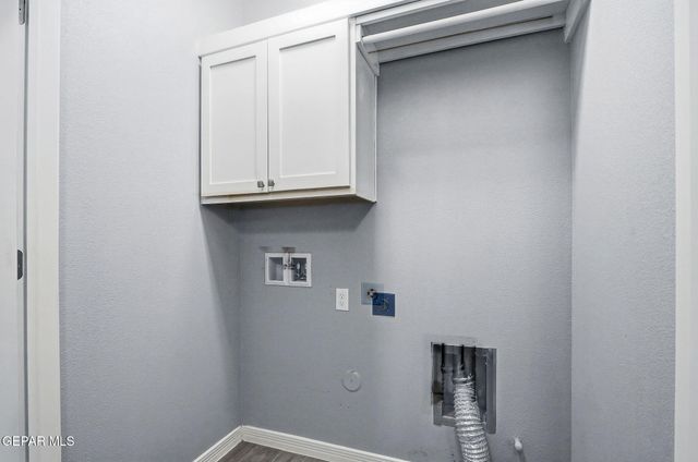 932 PENRITH Street, El Paso, TX 79928