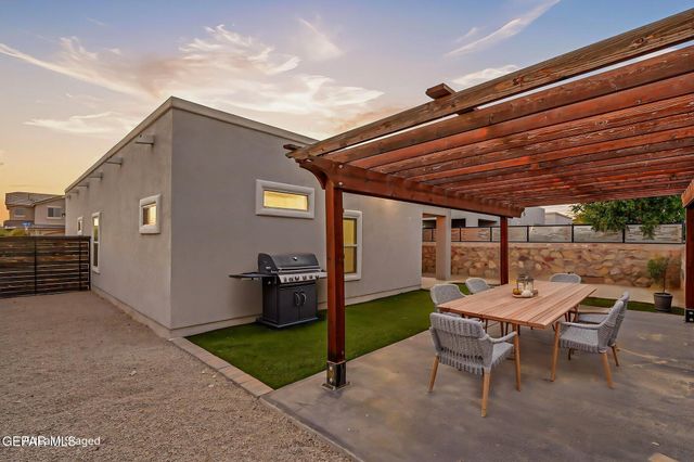 932 PENRITH Street, El Paso, TX 79928