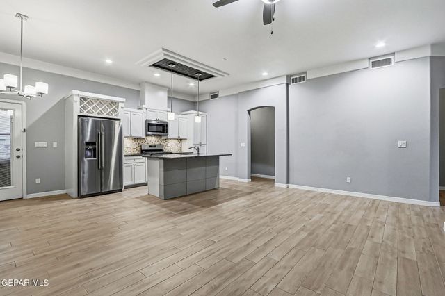 932 PENRITH Street, El Paso, TX 79928