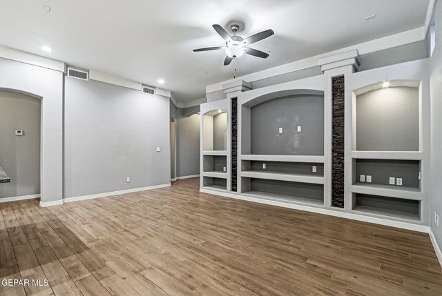 932 PENRITH Street, El Paso, TX 79928