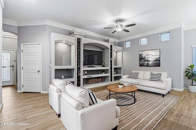 932 PENRITH Street, El Paso, TX 79928