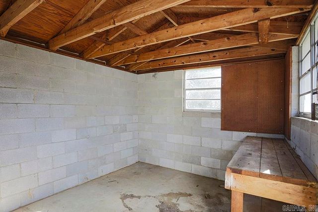 10 La Vista Drive, North Little Rock, AR 72118