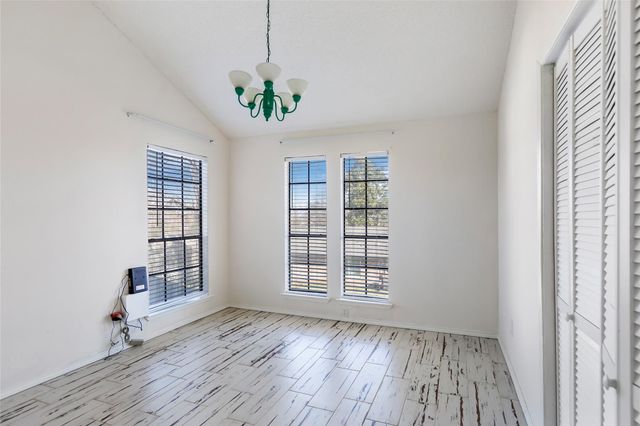 61 S Hilltop Street, Point Blank, TX 77364