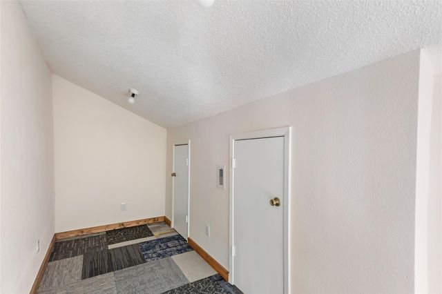 61 S Hilltop Street, Point Blank, TX 77364