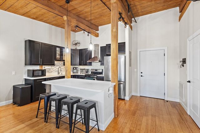 110 Pleasant St 401, Marlborough, MA 01752