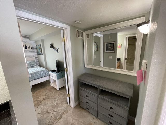 445 HAMDEN DRIVE 505, Clearwater Beach, FL 33767