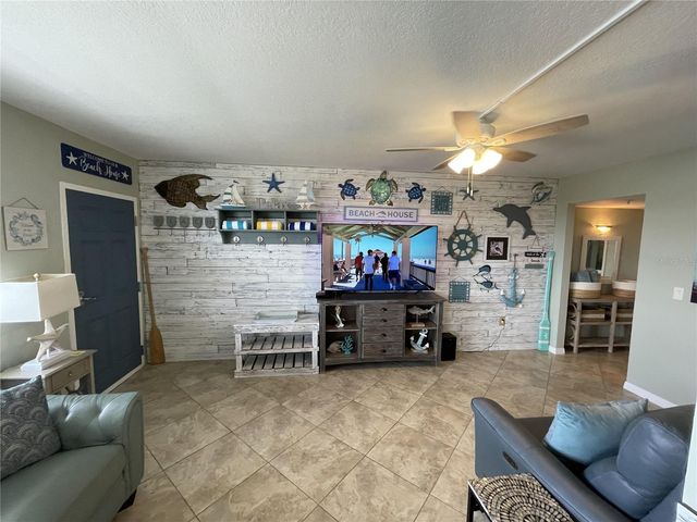 445 HAMDEN DRIVE 505, Clearwater Beach, FL 33767