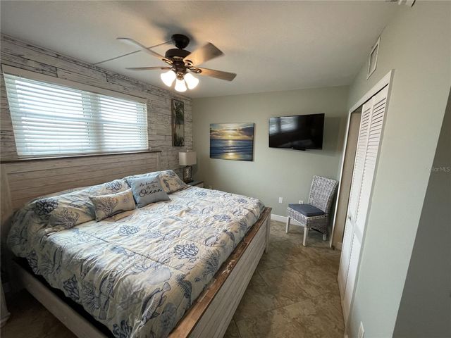 445 HAMDEN DRIVE 505, Clearwater Beach, FL 33767