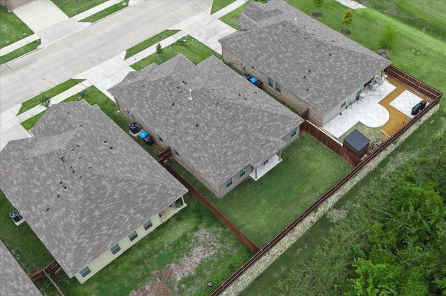 8424 Wildwest Drive, Fort Worth, TX 76131