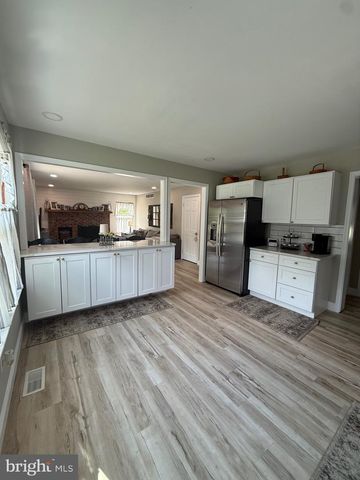 1030 RAINBOW CIRCLE, Pittsgrove, NJ 08318
